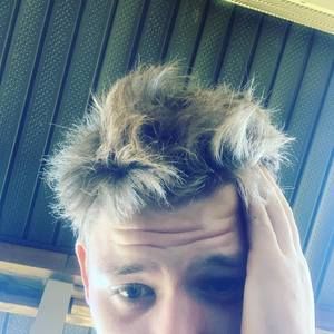 Meet your Posher, Chris